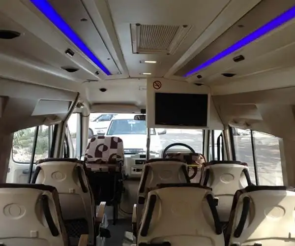 Hire Tempo Traveller in Delhi Hire Tempo Traveller in Delhi