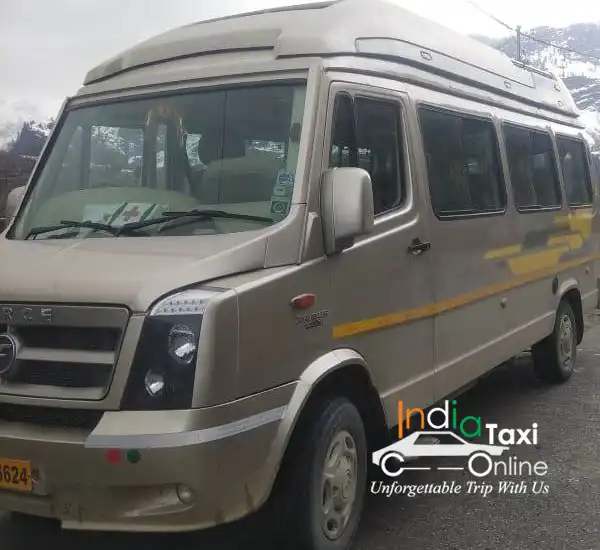 Hire tempo traveller in Delhi for outstation trip