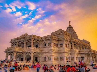 An Unforgettable Day Trip: Delhi to Agra, Mathura, and Vrindavan with India Taxi Online